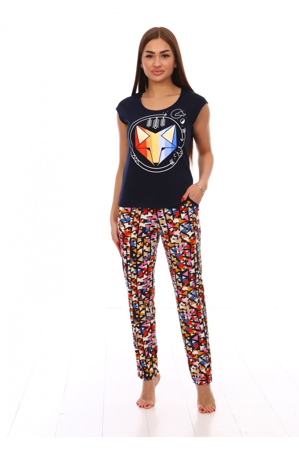 Фото товара 20635, костюм: брюки и футболка